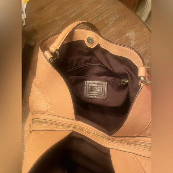 NEW Authentic COACH BAG with NWT matching Wallet - Picture 16 of 16